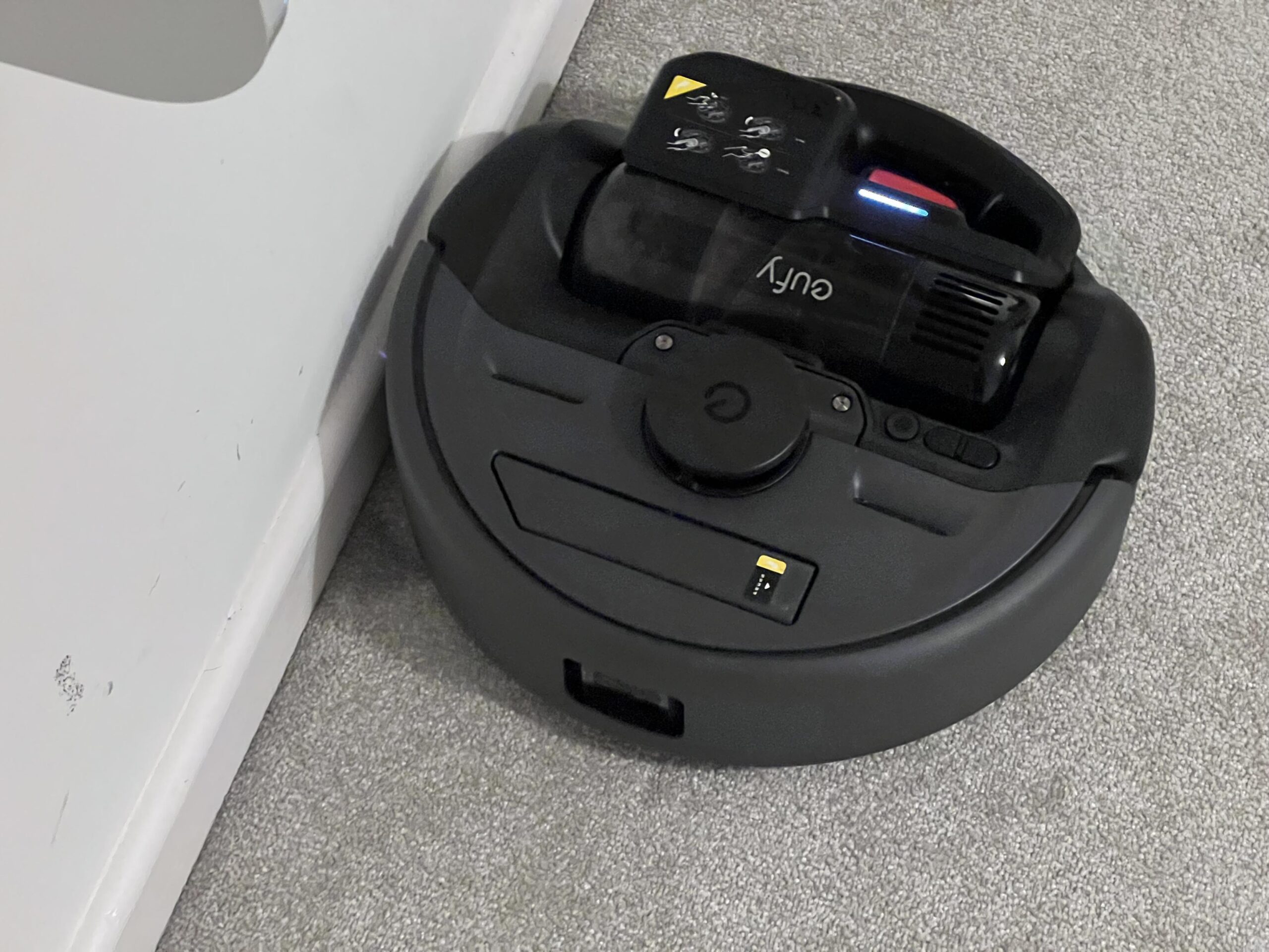 Eufy E20 3-in-one Robot Vacuum Reviewed - Gadgetoid